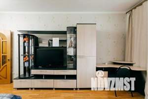 1-к квартира, посуточно, 43м2, 7/10 этаж