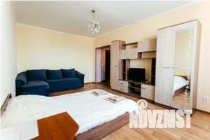 1-к квартира, посуточно, 45м2, 6/9 этаж