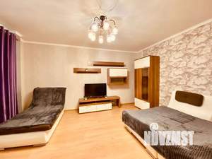 1-к квартира, посуточно, 45м2, 3/10 этаж