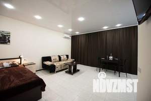 1-к квартира, посуточно, 32м2, 2/4 этаж
