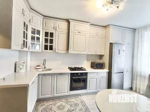 3-к квартира, вторичка, 93м2, 1/9 этаж