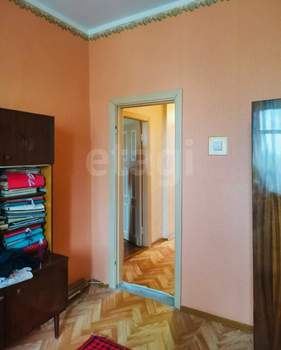 3-к квартира, вторичка, 100м2, 3/5 этаж