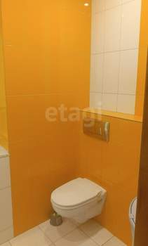 3-к квартира, вторичка, 63м2, 3/10 этаж