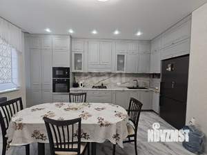 3-к квартира, вторичка, 110м2, 2/4 этаж