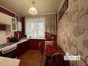3-к квартира, вторичка, 56м2, 1/4 этаж