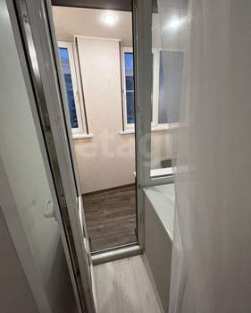 2-к квартира, вторичка, 54м2, 3/15 этаж