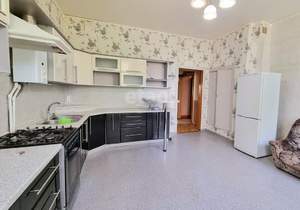 3-к квартира, вторичка, 91м2, 2/4 этаж