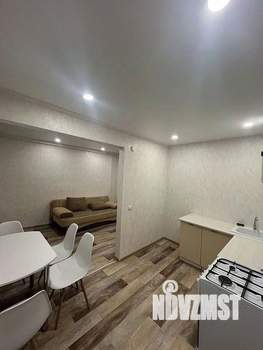 2-к квартира, вторичка, 37м2, 1/3 этаж