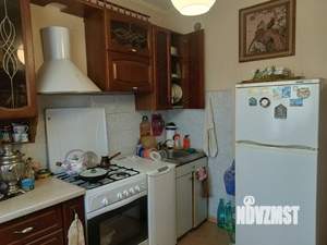 3-к квартира, вторичка, 63м2, 3/10 этаж