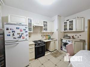 3-к квартира, вторичка, 63м2, 8/10 этаж