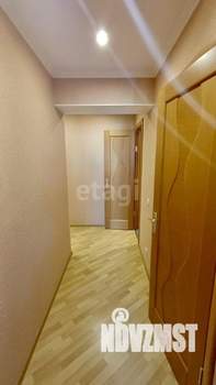 2-к квартира, вторичка, 65м2, 9/9 этаж
