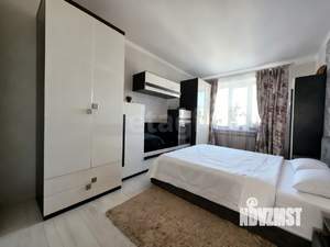 2-к квартира, вторичка, 63м2, 9/9 этаж