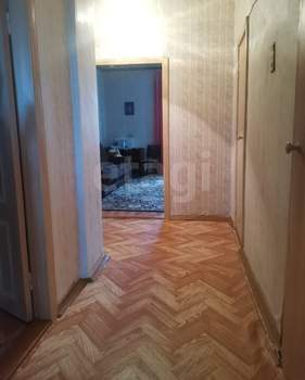 3-к квартира, вторичка, 100м2, 3/5 этаж