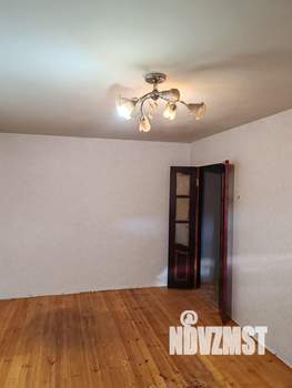 2-к квартира, вторичка, 44м2, 1/5 этаж