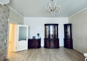 3-к квартира, вторичка, 125м2, 8/9 этаж