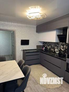 2-к квартира, вторичка, 63м2, 1/14 этаж
