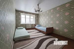 3-к квартира, вторичка, 55м2, 2/4 этаж