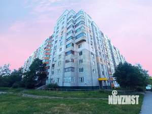 2-к квартира, вторичка, 65м2, 1/10 этаж