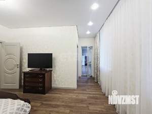 3-к квартира, вторичка, 110м2, 2/4 этаж