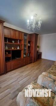 2-к квартира, вторичка, 52м2, 1/5 этаж
