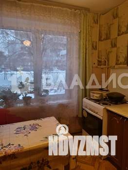 3-к квартира, вторичка, 64м2, 1/10 этаж