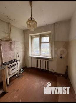 3-к квартира, вторичка, 57м2, 1/4 этаж