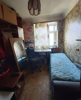 4-к квартира, вторичка, 61м2, 5/5 этаж