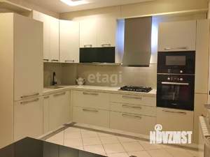 3-к квартира, вторичка, 94м2, 1/5 этаж