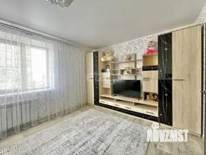 2-к квартира, вторичка, 53м2, 1/9 этаж