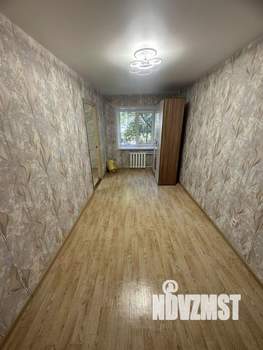 2-к квартира, вторичка, 46м2, 1/4 этаж