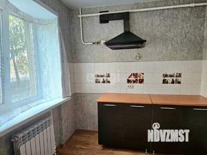 3-к квартира, вторичка, 63м2, 1/4 этаж