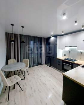 2-к квартира, вторичка, 52м2, 9/10 этаж