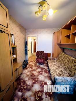 3-к квартира, вторичка, 64м2, 1/9 этаж