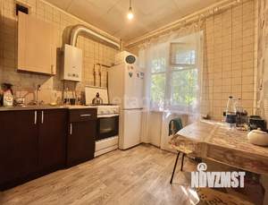2-к квартира, вторичка, 44м2, 1/5 этаж