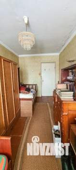 2-к квартира, вторичка, 43м2, 1/4 этаж
