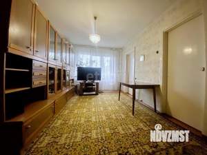 4-к квартира, вторичка, 61м2, 3/5 этаж