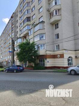 2-к квартира, вторичка, 63м2, 9/9 этаж