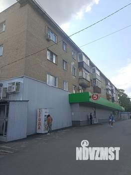 3-к квартира, вторичка, 58м2, 4/4 этаж