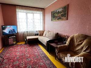 4-к квартира, вторичка, 62м2, 3/5 этаж