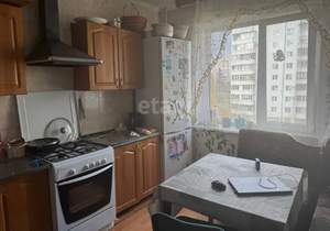 3-к квартира, вторичка, 64м2, 6/10 этаж