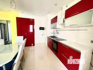 2-к квартира, вторичка, 54м2, 10/12 этаж