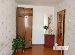 3-к квартира, вторичка, 62м2, 1/2 этаж