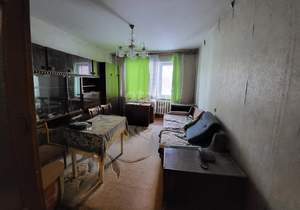 2-к квартира, вторичка, 52м2, 1/9 этаж