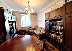 2-к квартира, вторичка, 58м2, 4/4 этаж