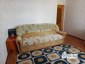 2-к квартира, вторичка, 43м2, 3/5 этаж
