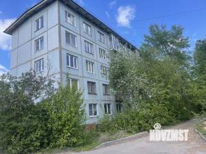 2-к квартира, вторичка, 42м2, 1/5 этаж