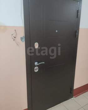 1-к квартира, вторичка, 40м2, 1/17 этаж