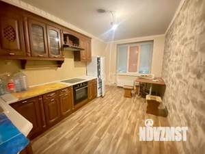3-к квартира, вторичка, 80м2, 9/17 этаж
