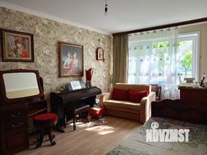 3-к квартира, вторичка, 61м2, 1/6 этаж