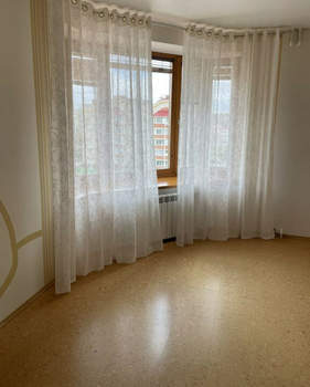 3-к квартира, вторичка, 82м2, 6/10 этаж